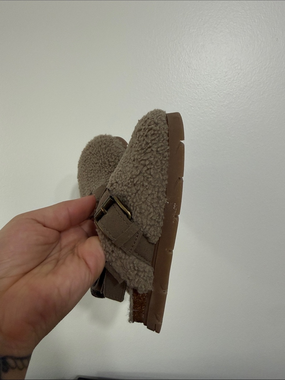 Zara Brown Sherpa Buckle Clogs - Picture 6 of 13